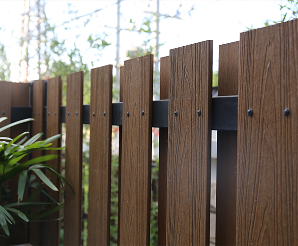 NEWTECHWOOD fencing